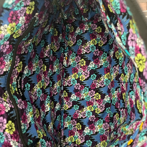 Vera Bradley MICKEY MOUSE on the go Crossbody - Picture 11 of 11